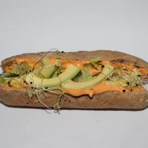Broodje Hummus Avocado